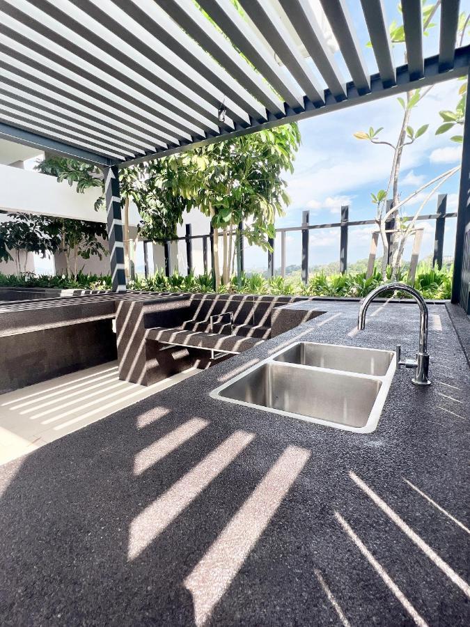 The Apple Residence & Suites Infinity Pool By Nestcove Malacca Kültér fotó